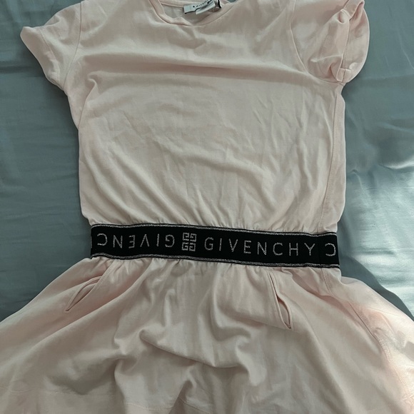 Girls givenchy dress - Picture 1 of 3
